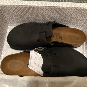 Black Birkenstock Bostons
